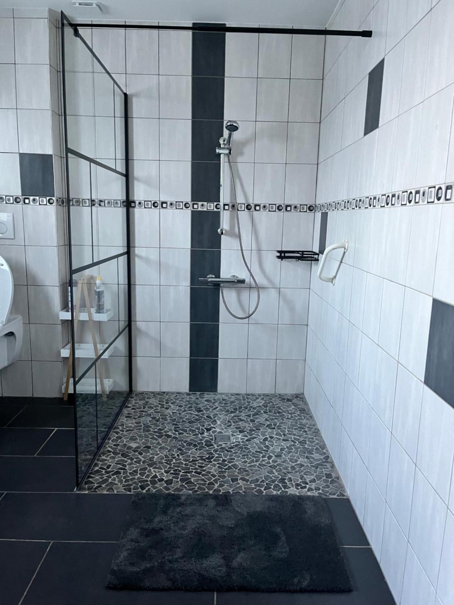 생-장-앙-로양 Loft De 60 M2 빌라 외부 사진